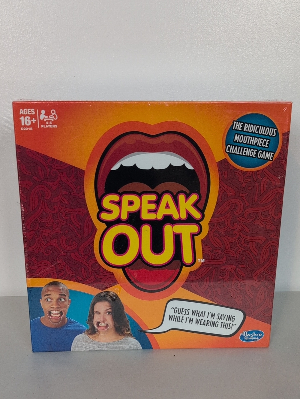 Speak Out by Hasbro NIB Mouthpiece Challenge Game